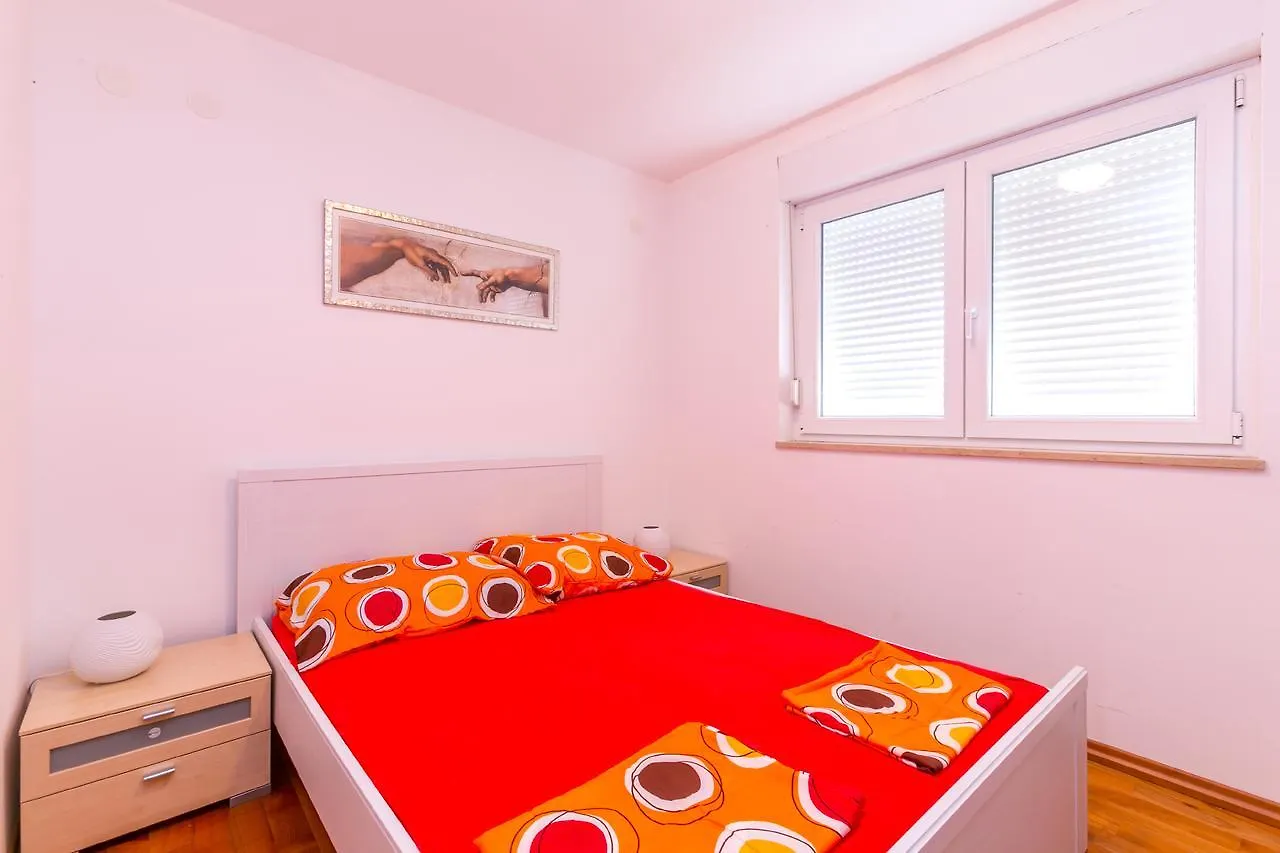 Apartments Hannah Medulin Croatia